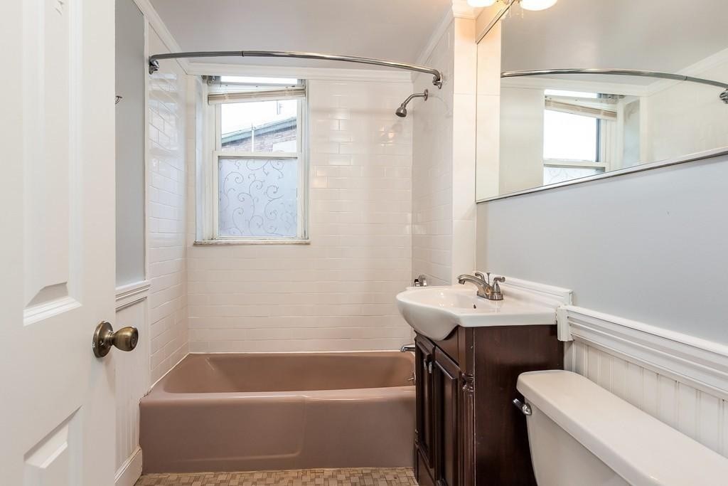 394 Riverway # 12 Property Photo 8