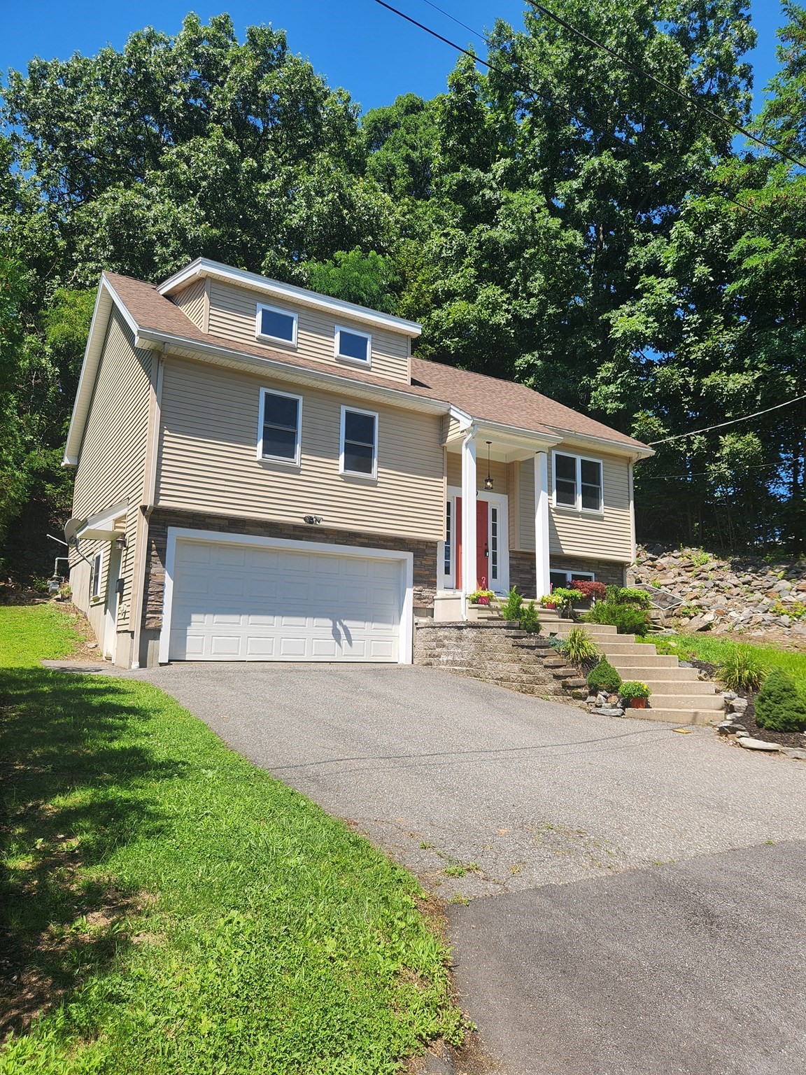 29 Buckley Rd Property Photo 32