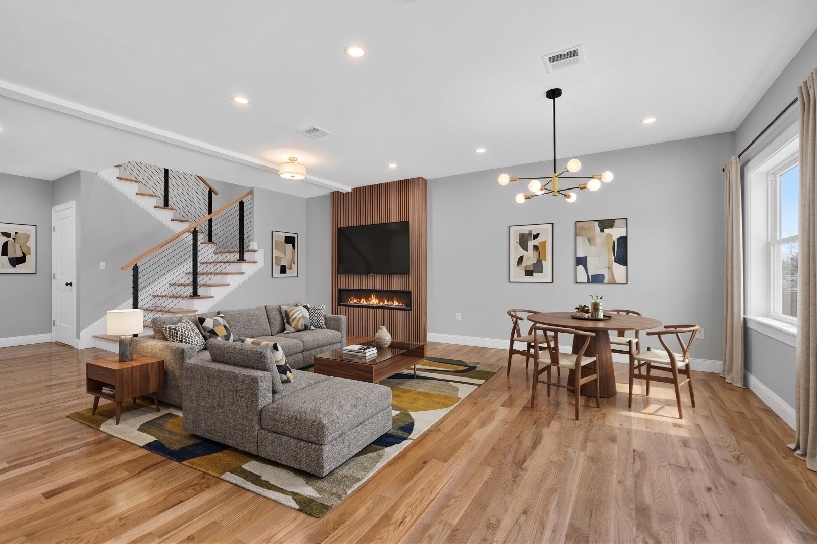 27 Rollins # B Property Photo 9