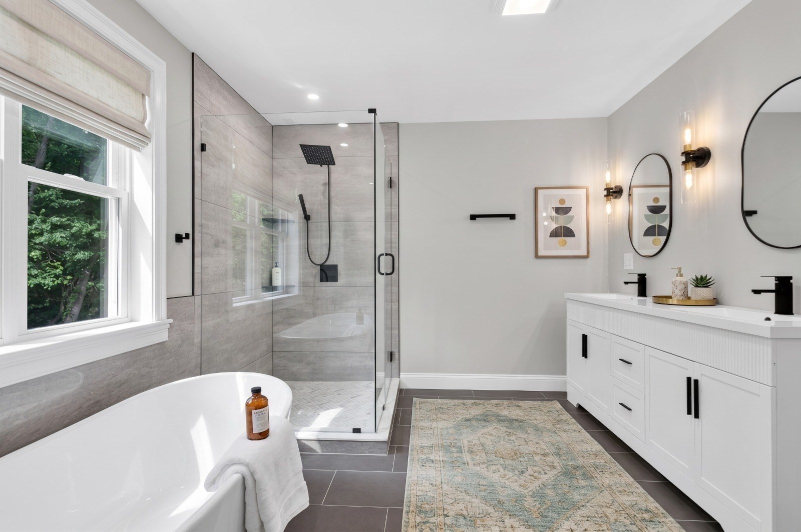 27 Rollins # B Property Photo 14