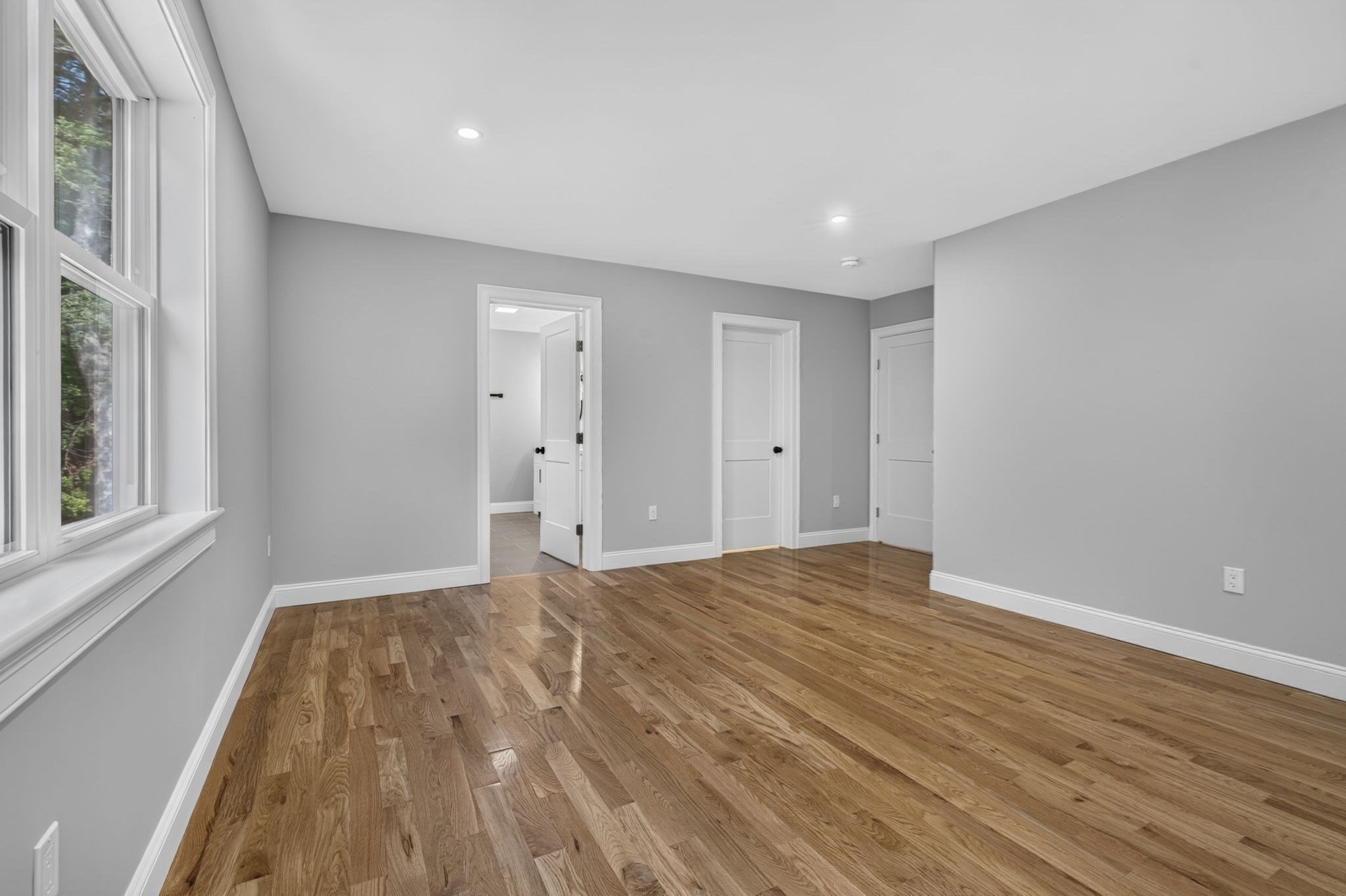 27 Rollins # B Property Photo 28