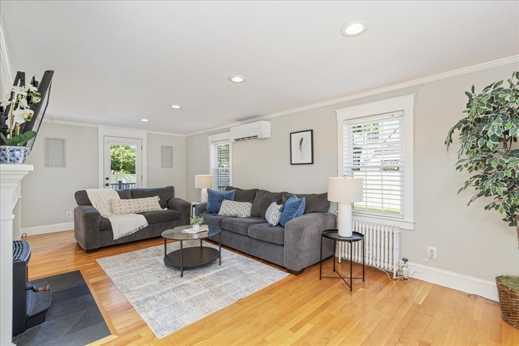 15 William Street Property Photo 7
