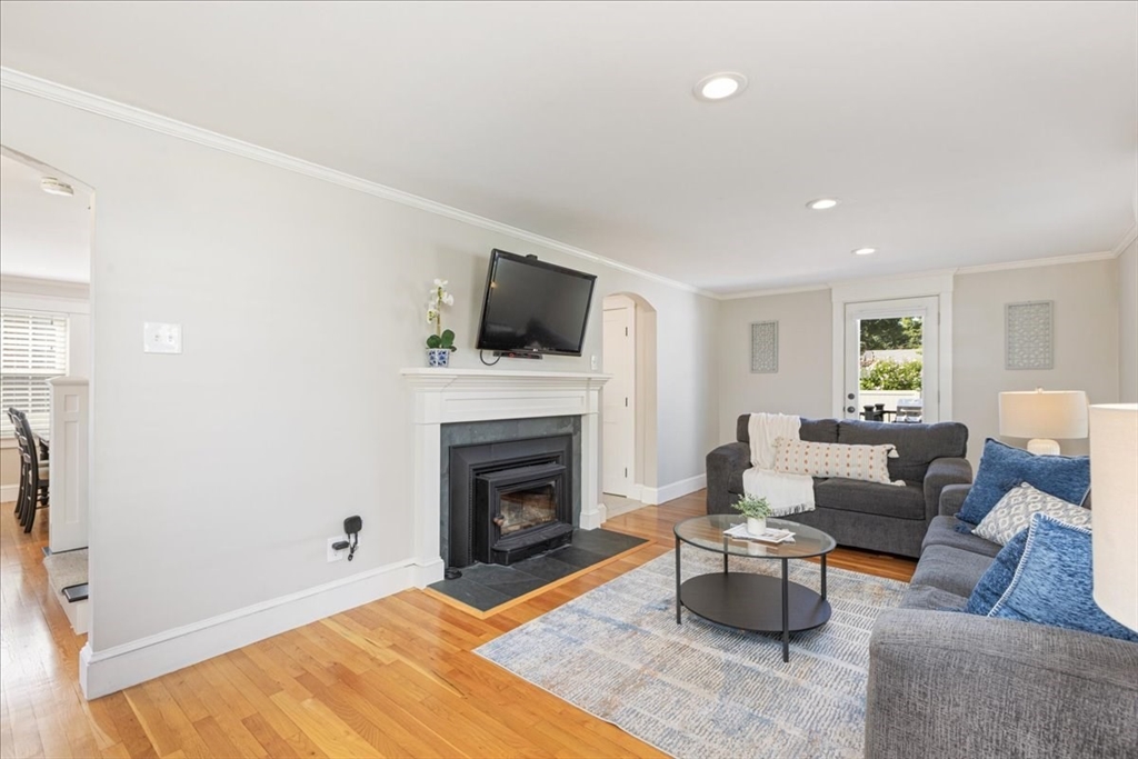15 William Street Property Photo 8