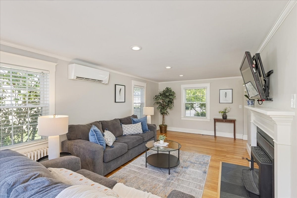 15 William Street Property Photo 9