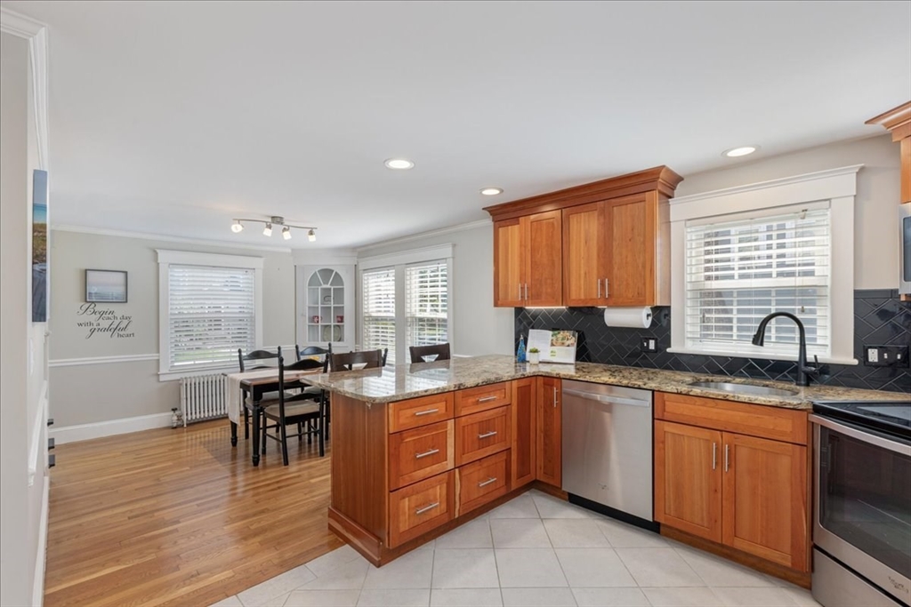 15 William Street Property Photo 13
