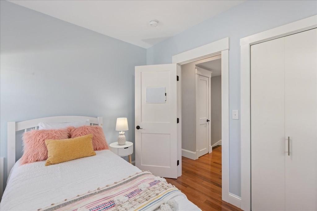 15 William Street Property Photo 25