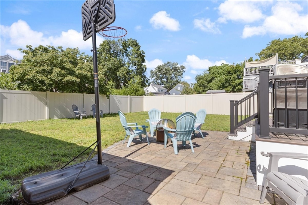 15 William Street Property Photo 33