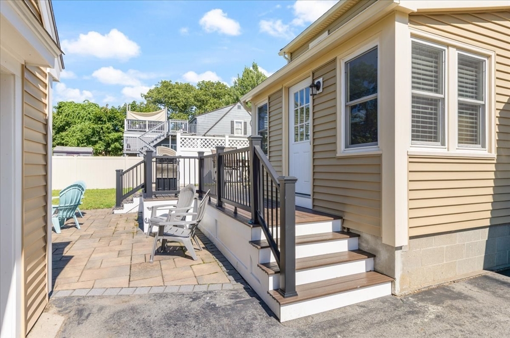 15 William Street Property Photo 34