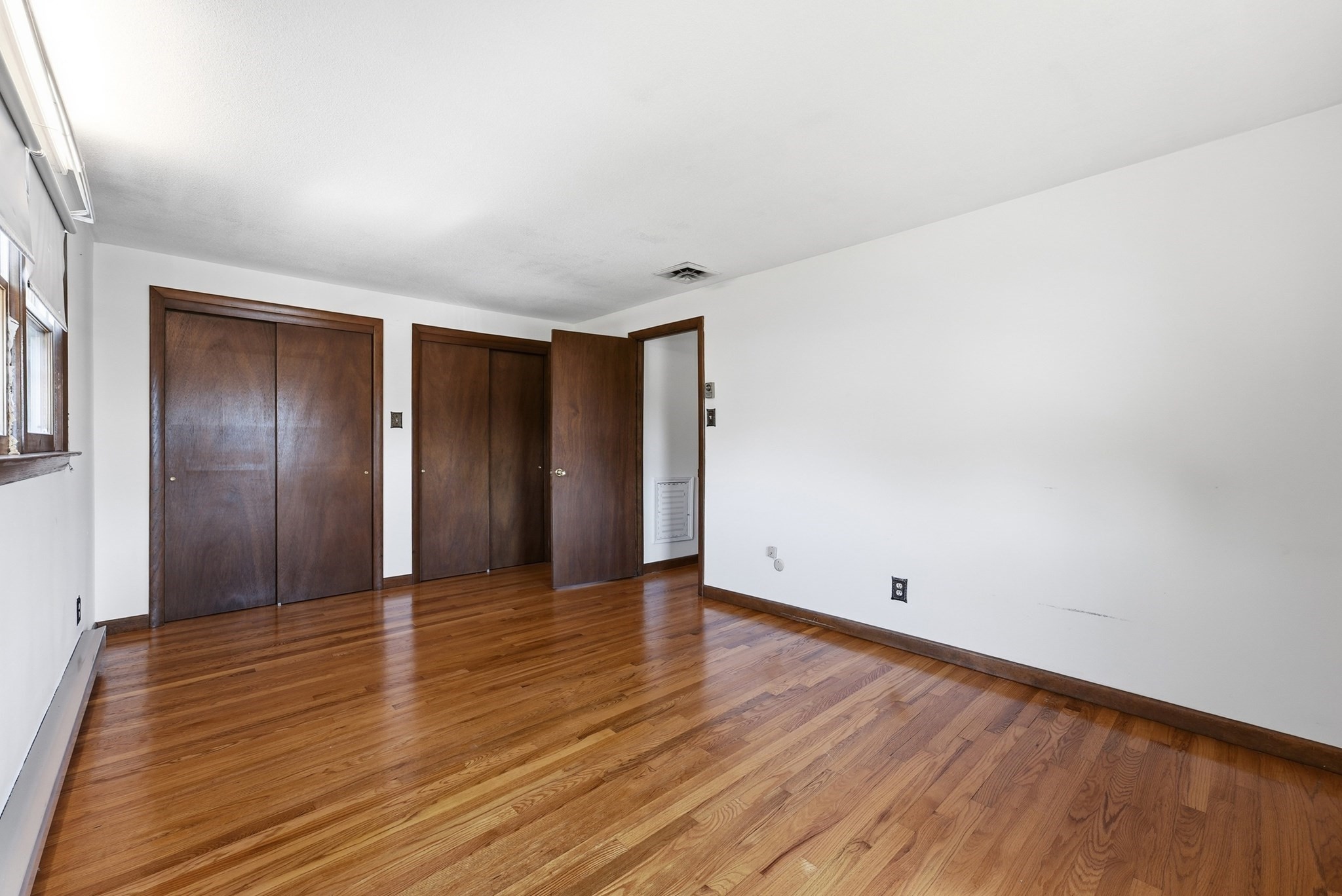 619 East St Property Photo 18
