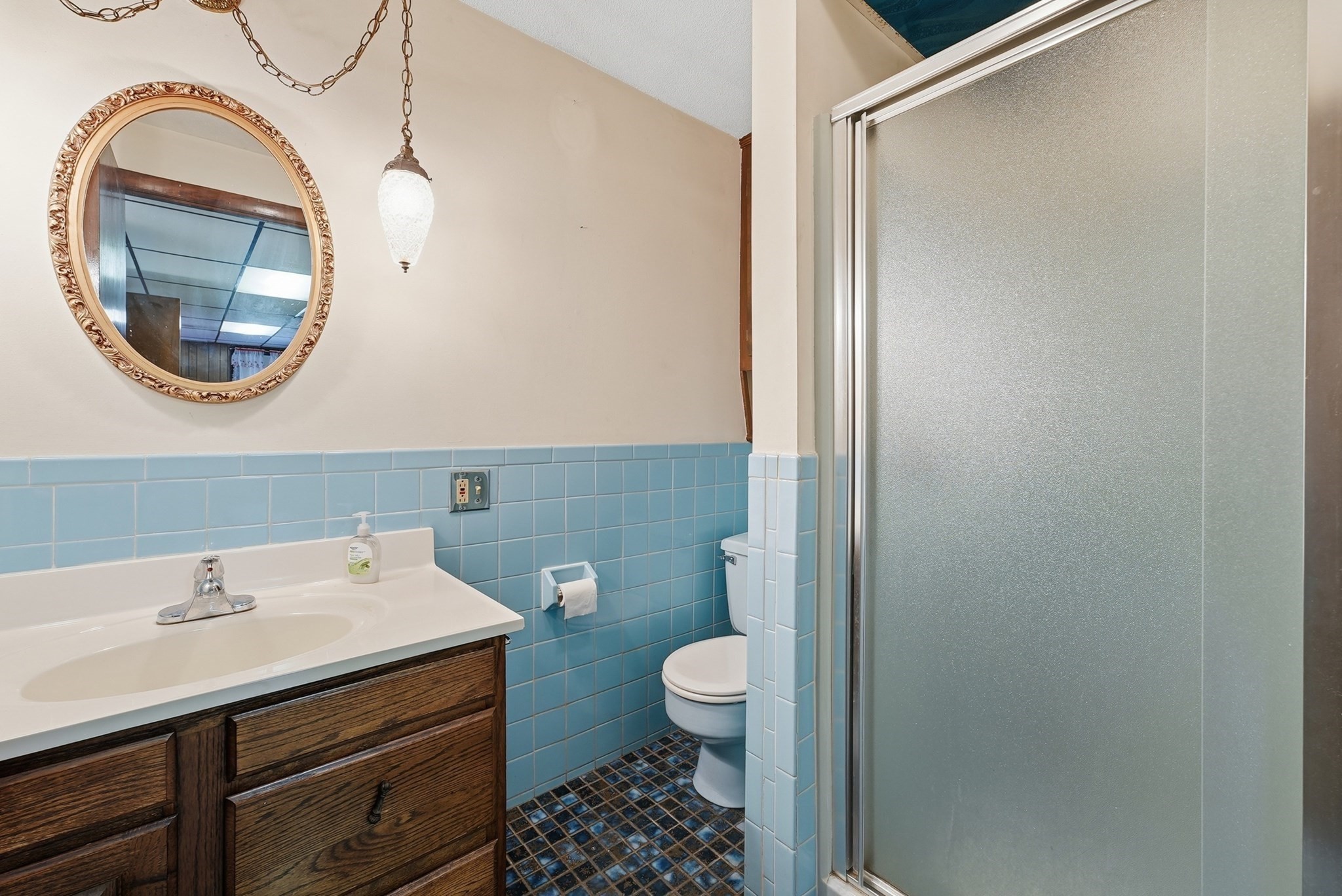 619 East St Property Photo 21