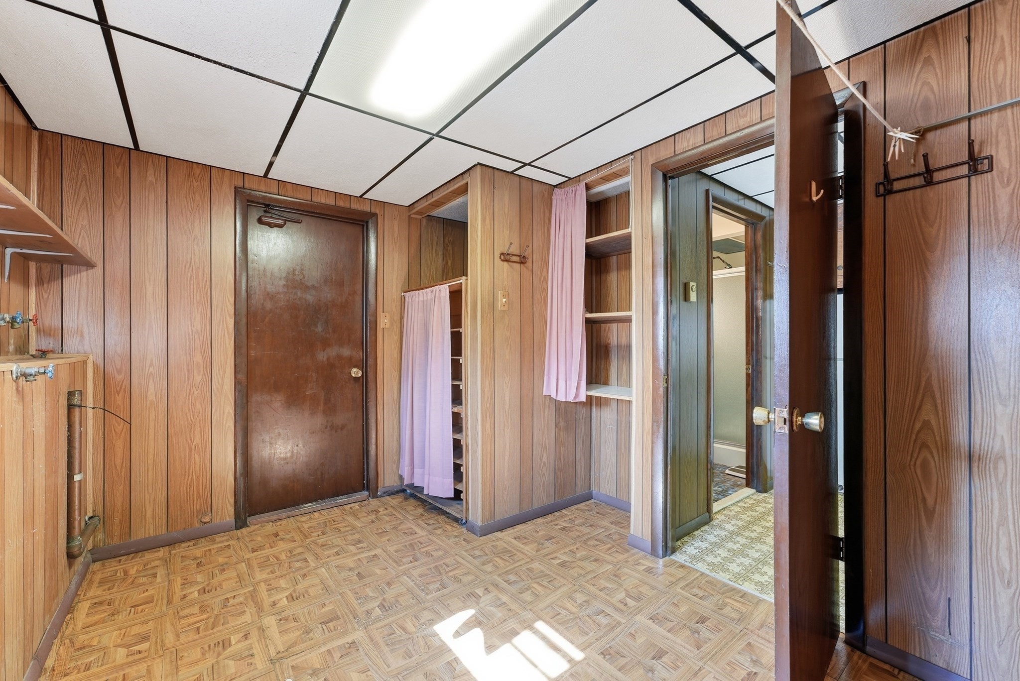 619 East St Property Photo 23