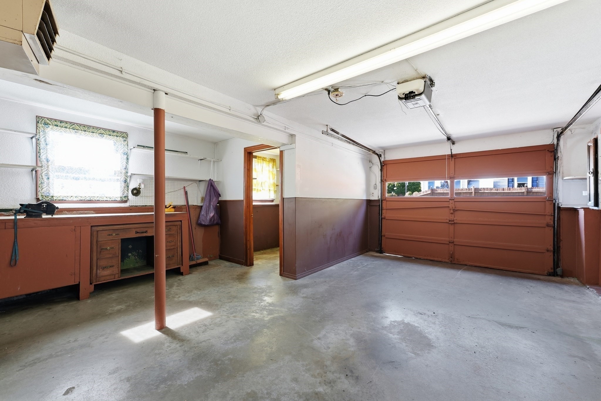 619 East St Property Photo 33
