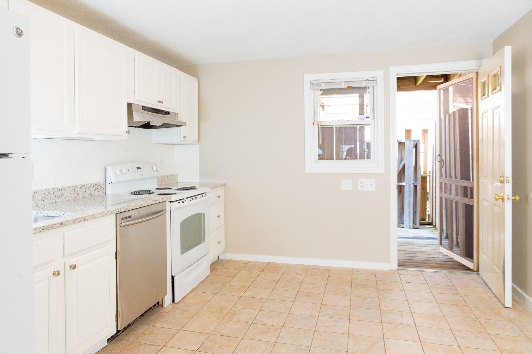 41 Marion St Property Photo 5
