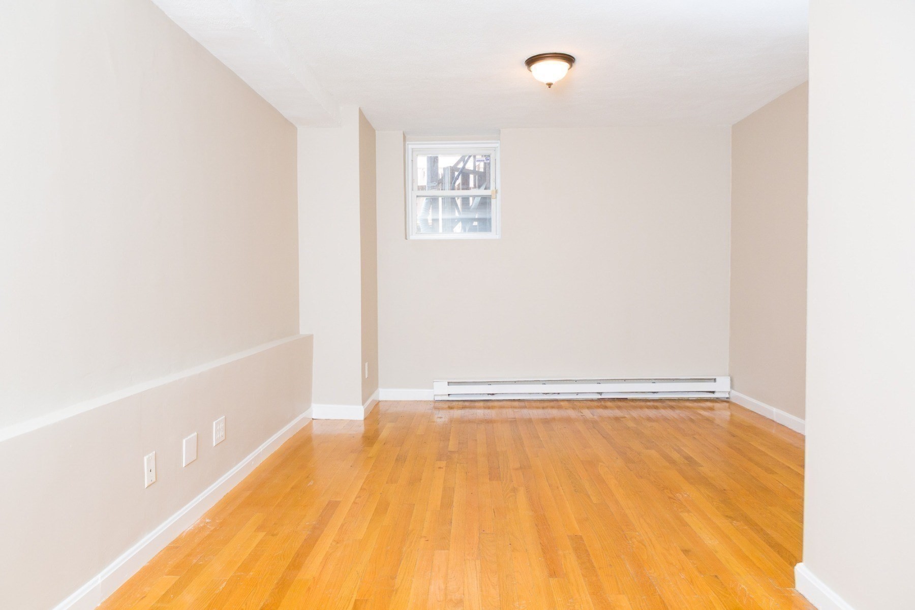 41 Marion St Property Photo 8
