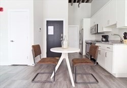 630 Washington # 201 Property Photo 5