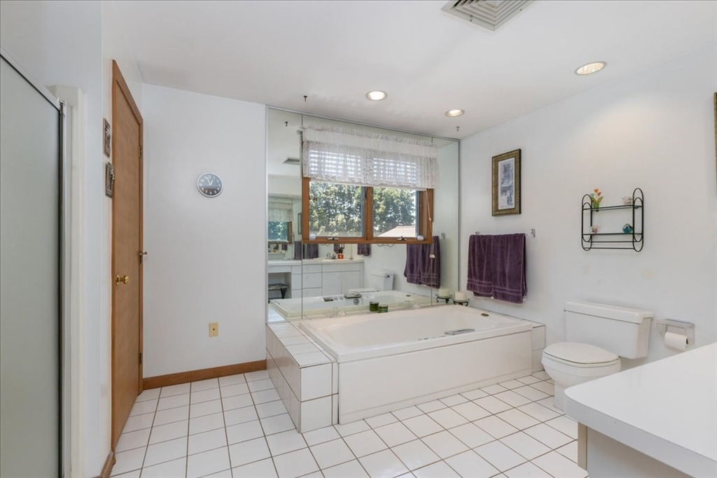 5 Carol Ann Rd Property Photo 16