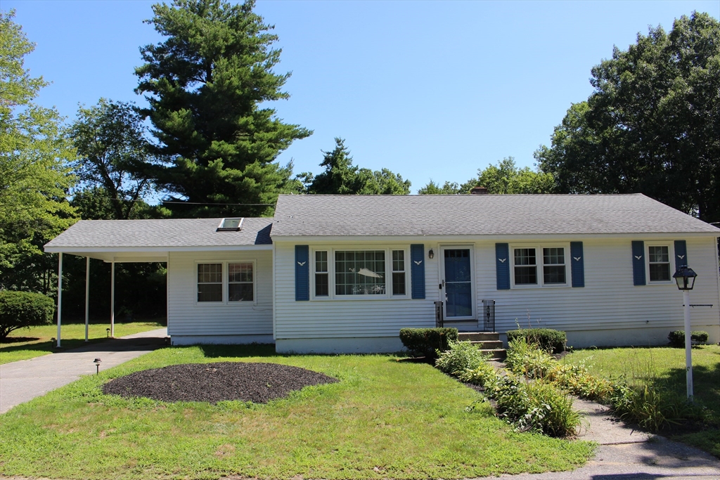 206 Debbie Drive Property Photo 1