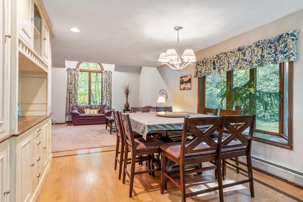 140 Thurlow Street Property Photo 6