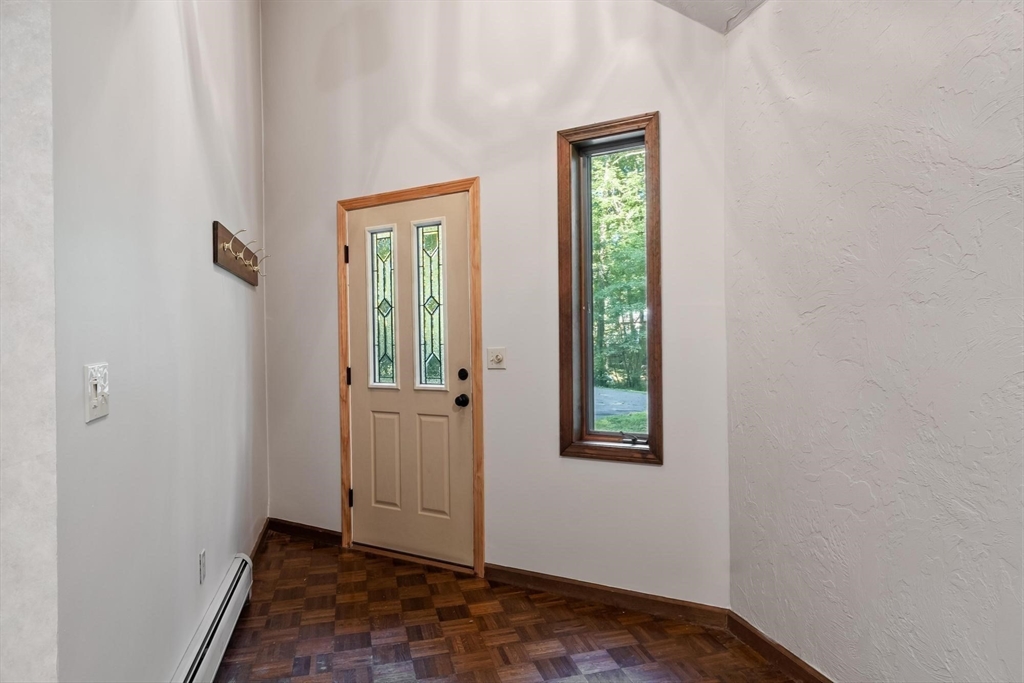 140 Thurlow Street Property Photo 26