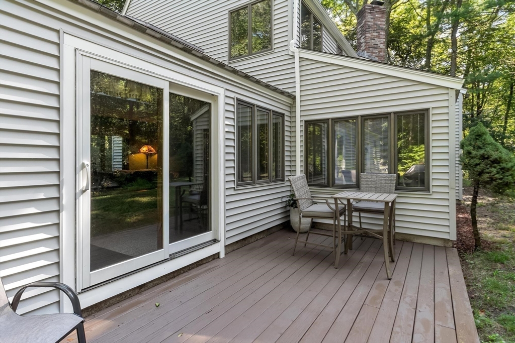 140 Thurlow Street Property Photo 34