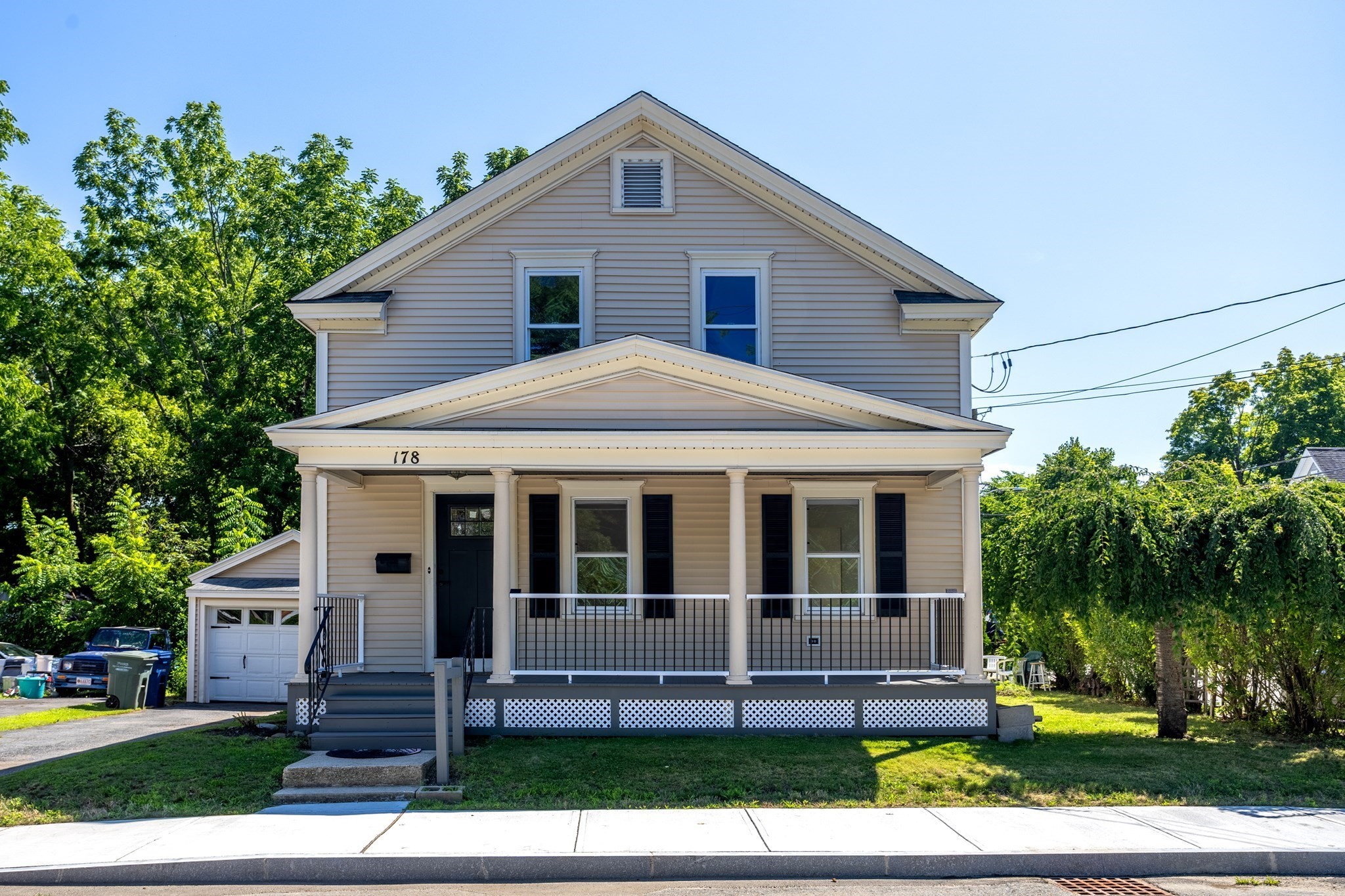 178 Walnut St Property Photo 1