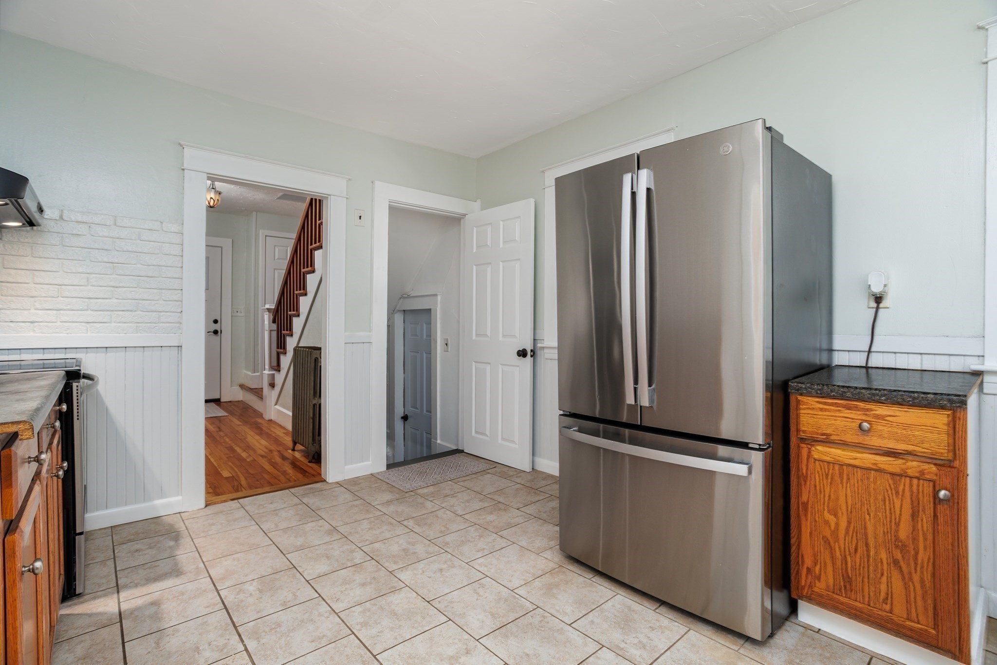 178 Walnut St Property Photo 16