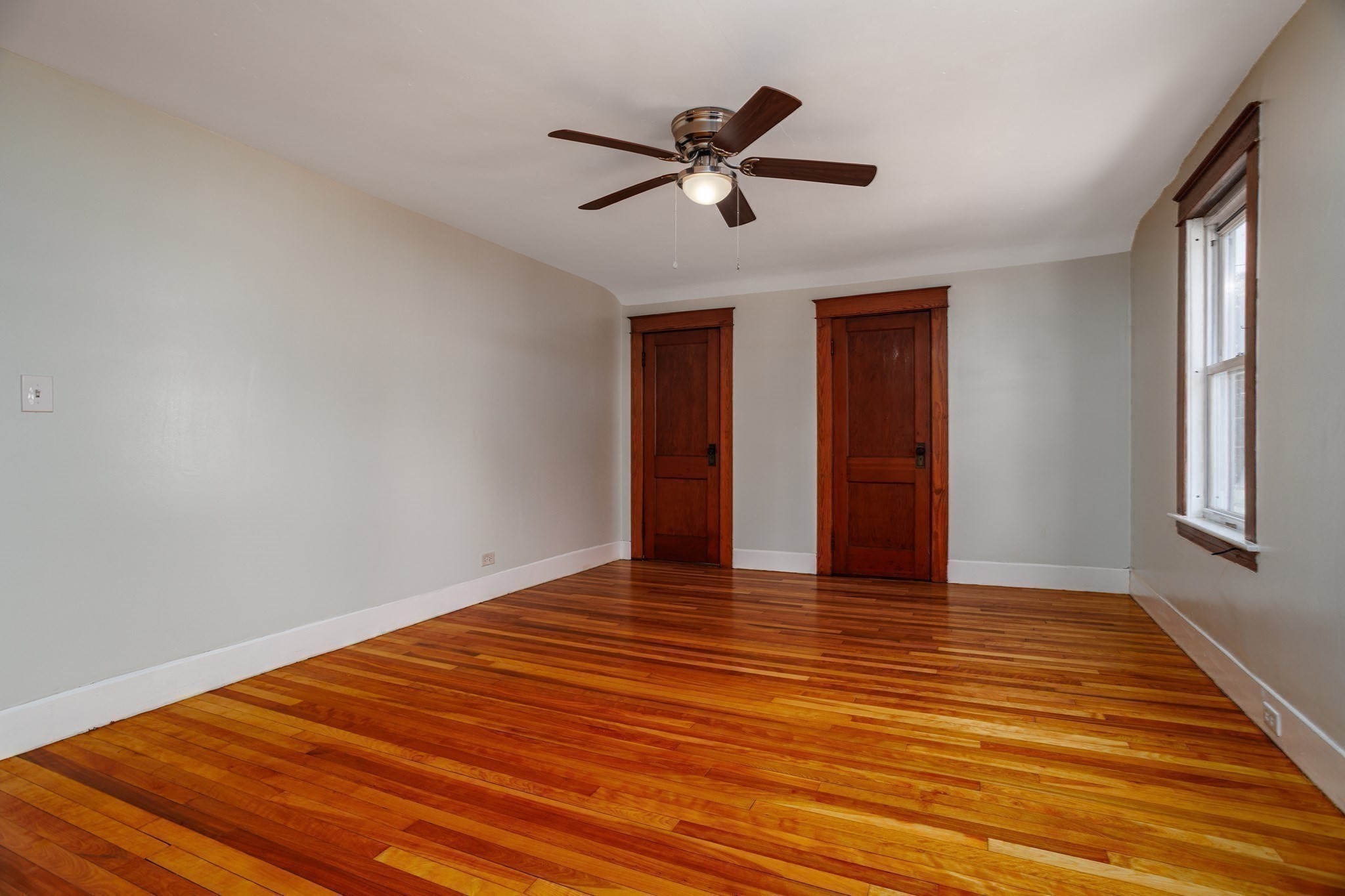 178 Walnut St Property Photo 28