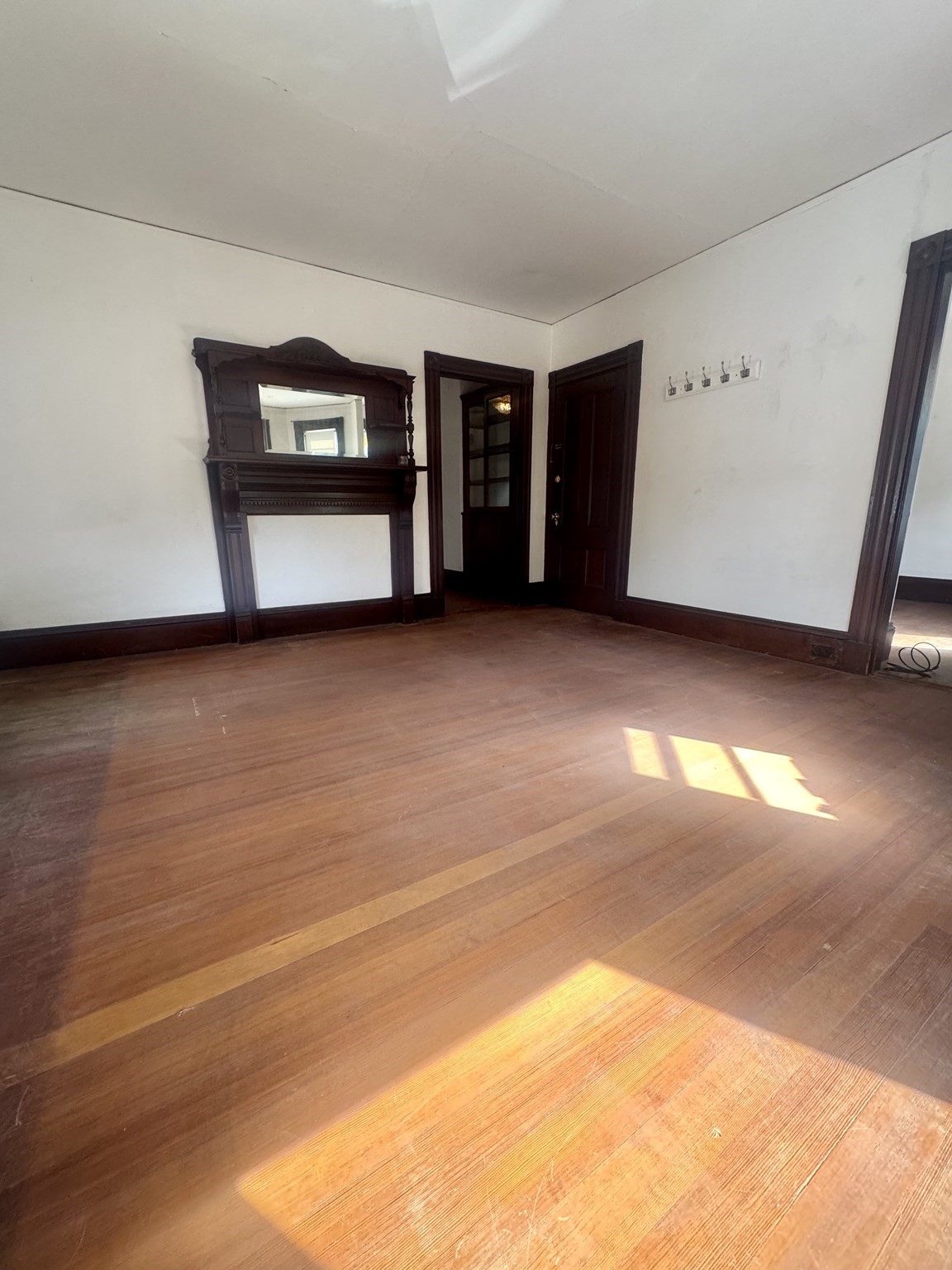 86 Chestnut St Property Photo 4