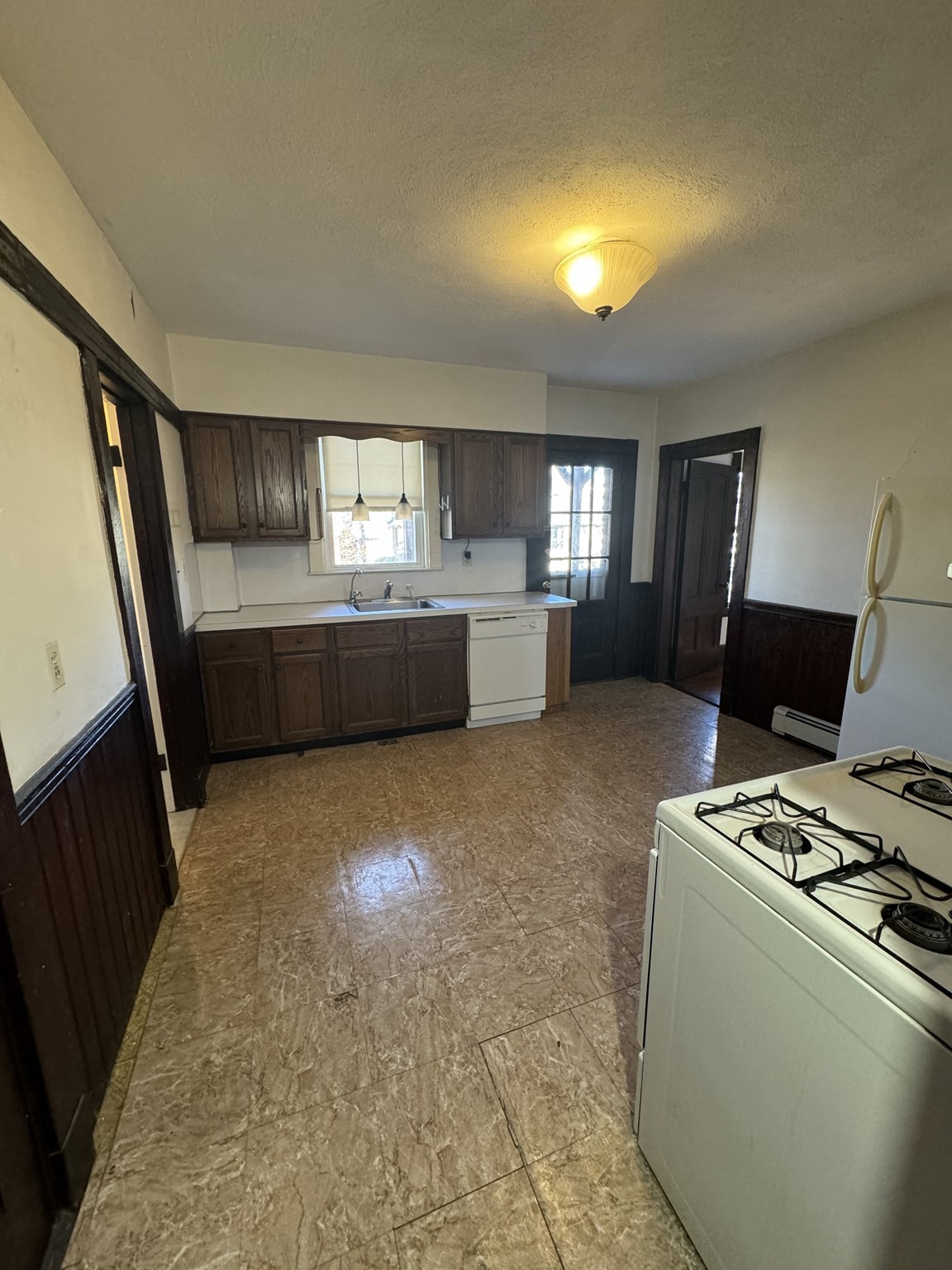 86 Chestnut St Property Photo 13