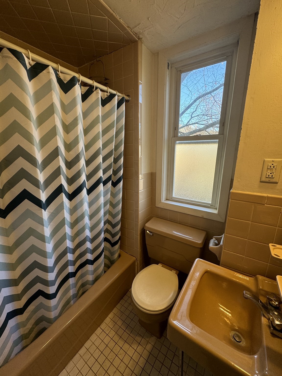 86 Chestnut St Property Photo 17