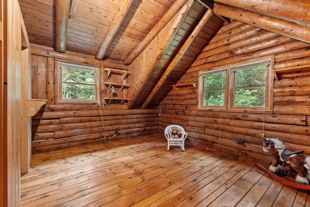 300 Lockes Village Rd Property Photo 22
