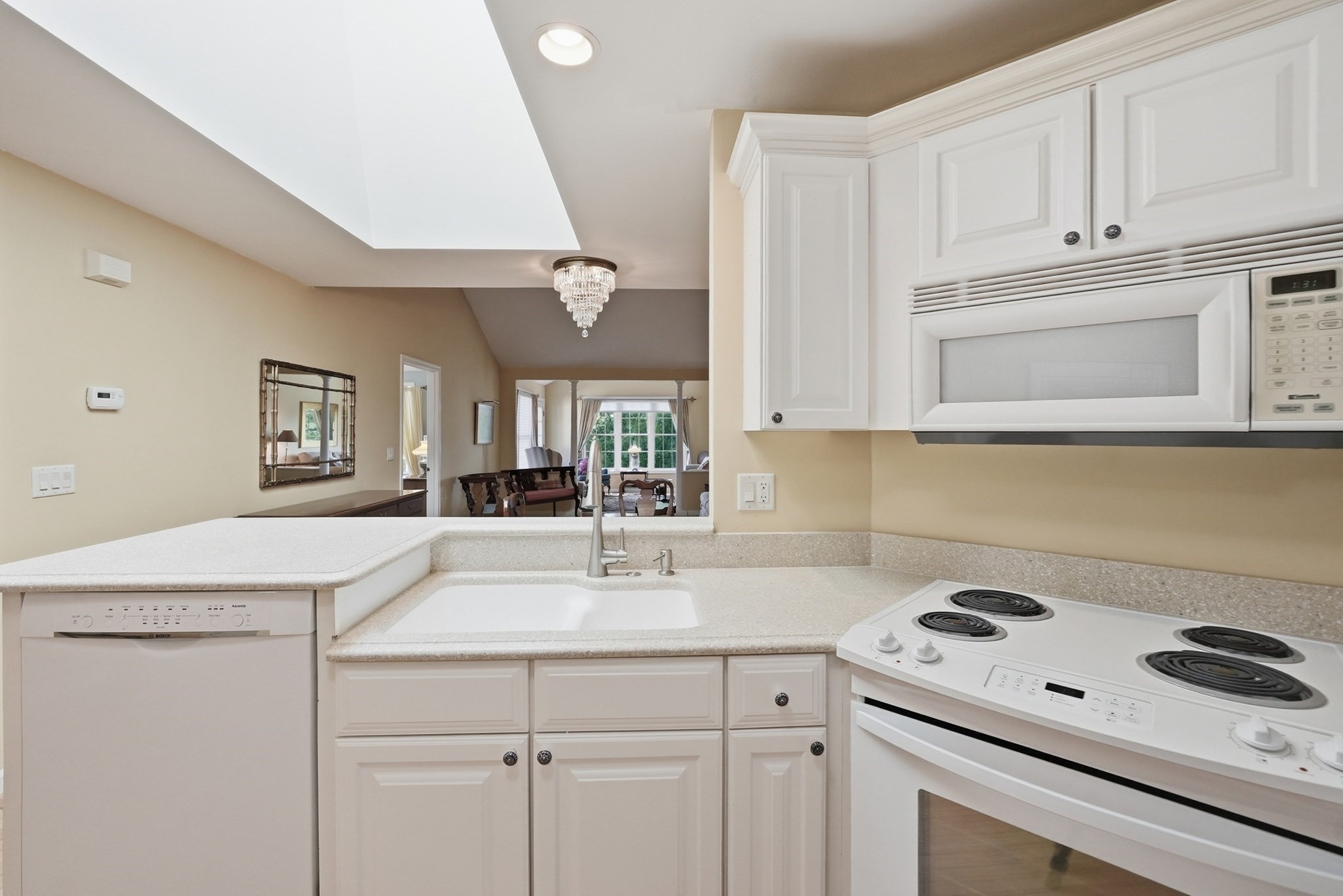 48 William Onthank Ln # 48 Property Photo 8
