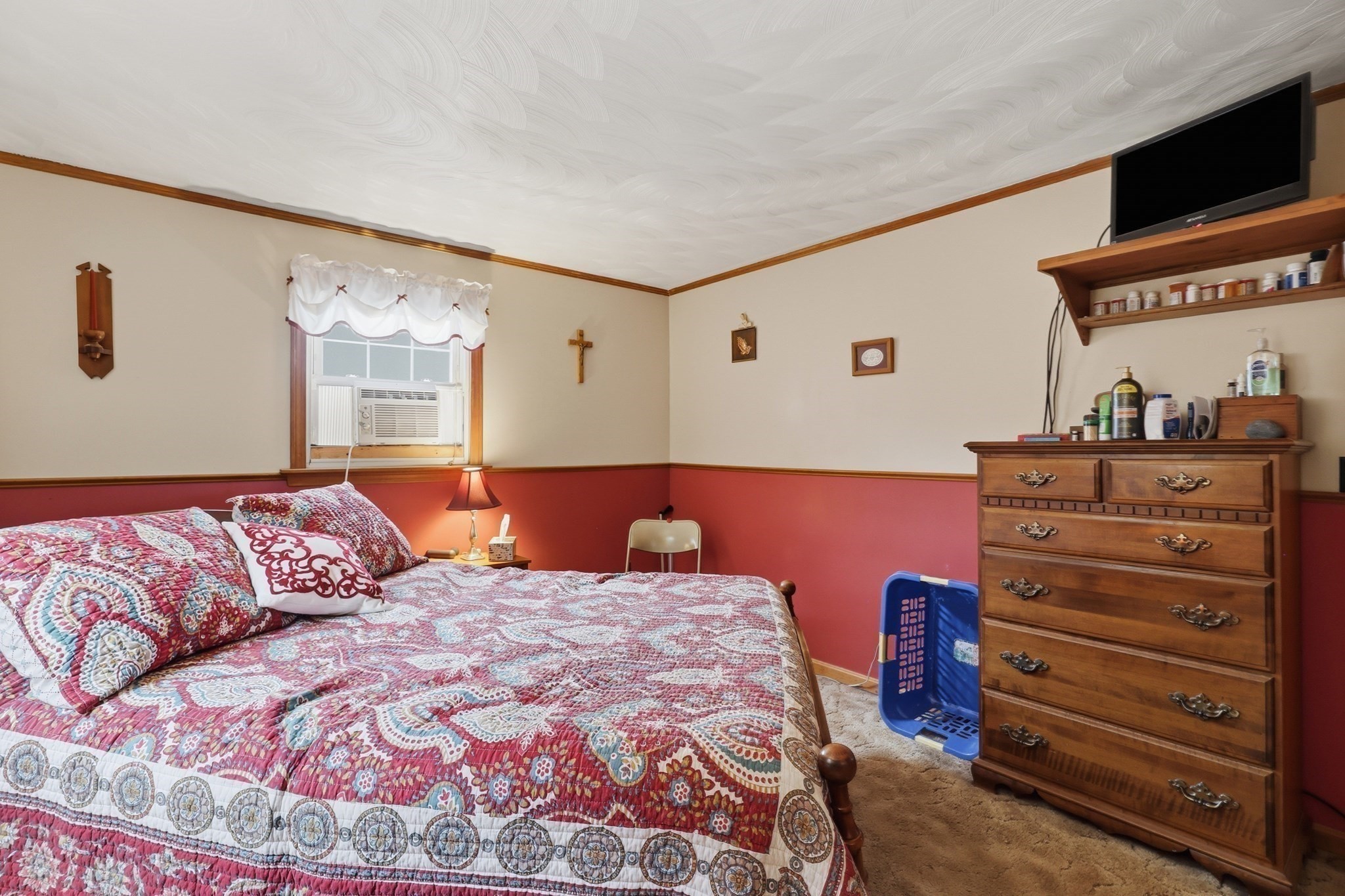 33 Rolling Ln Property Photo 13