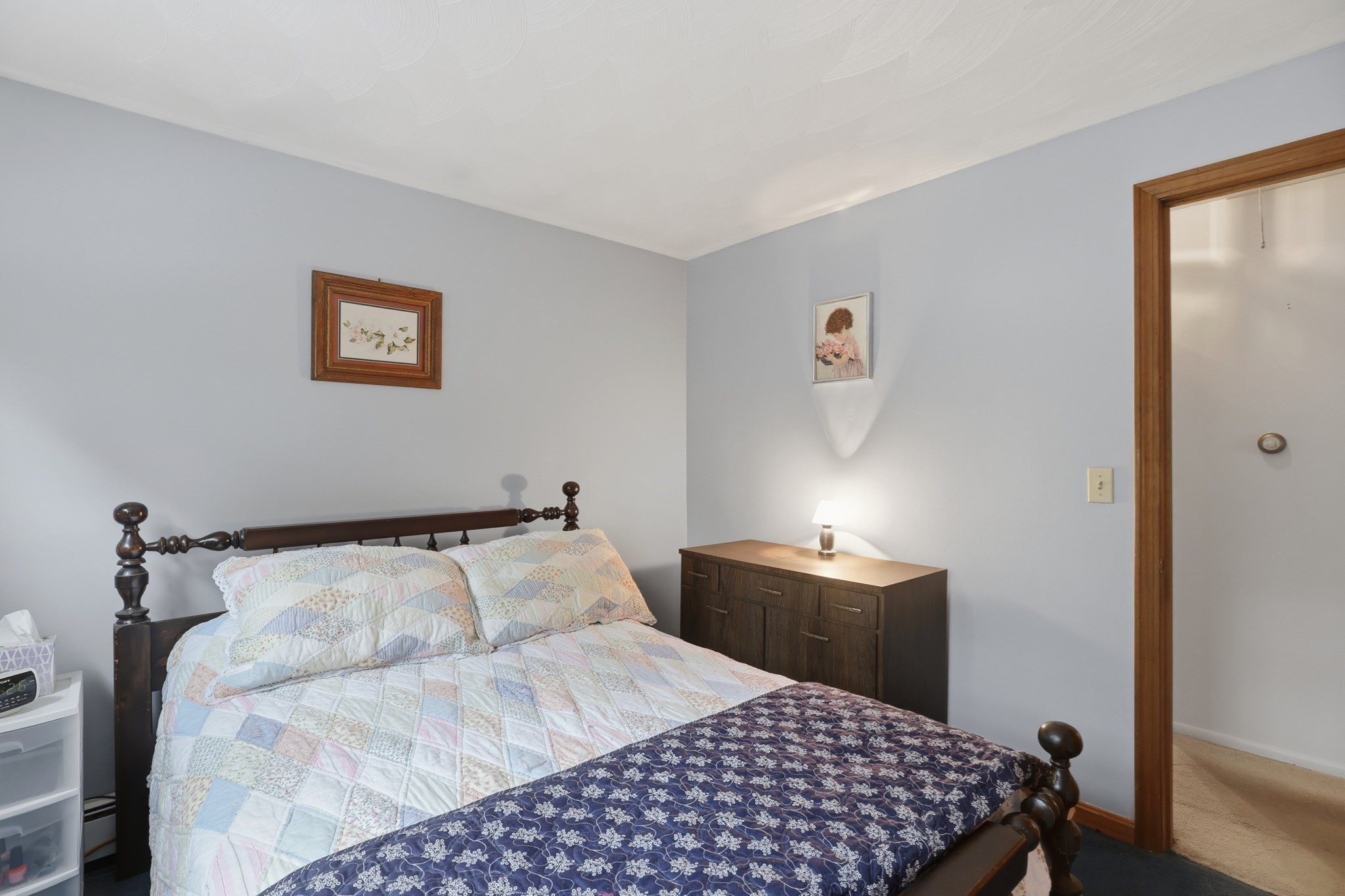 33 Rolling Ln Property Photo 15