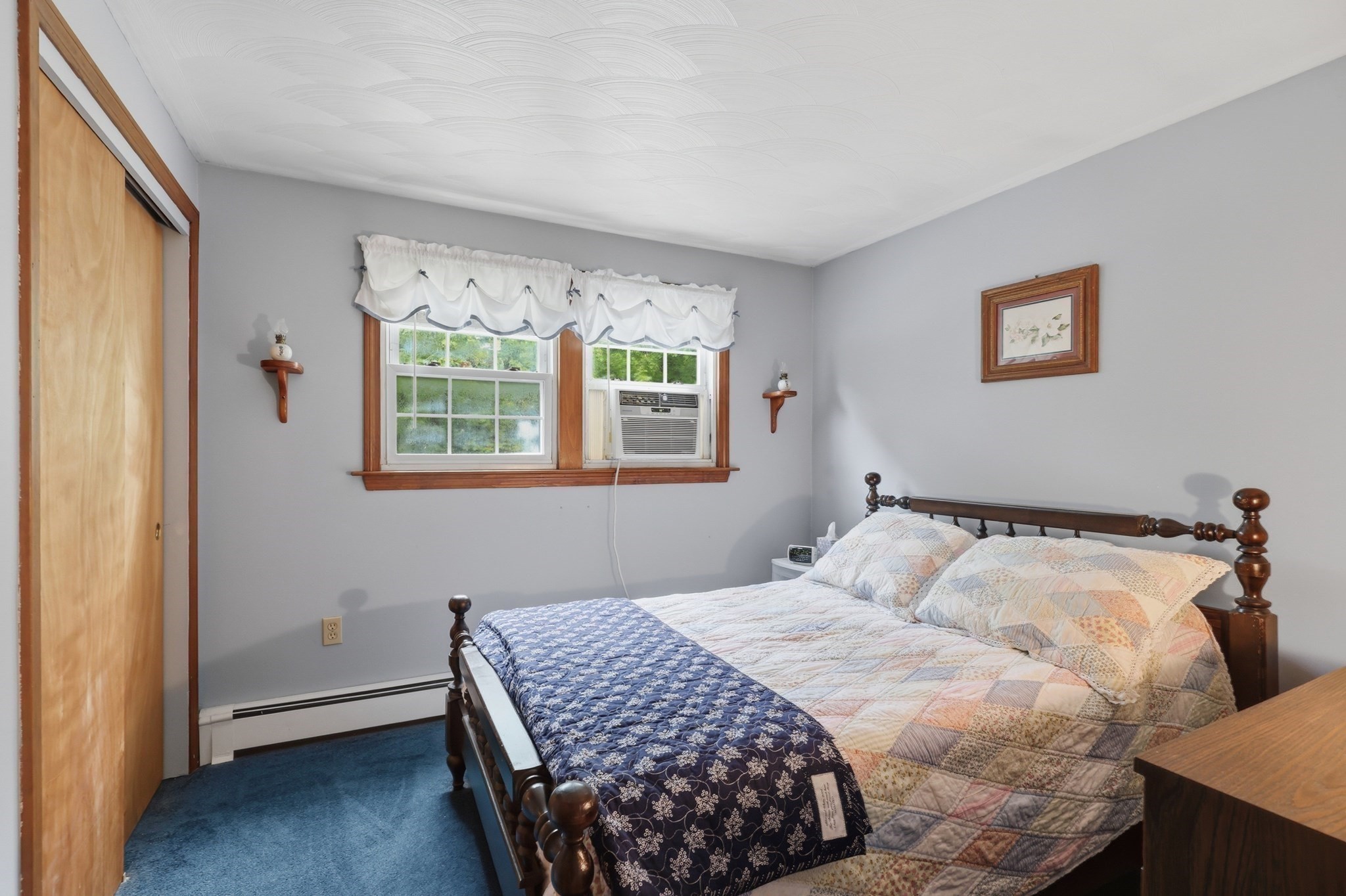 33 Rolling Ln Property Photo 16