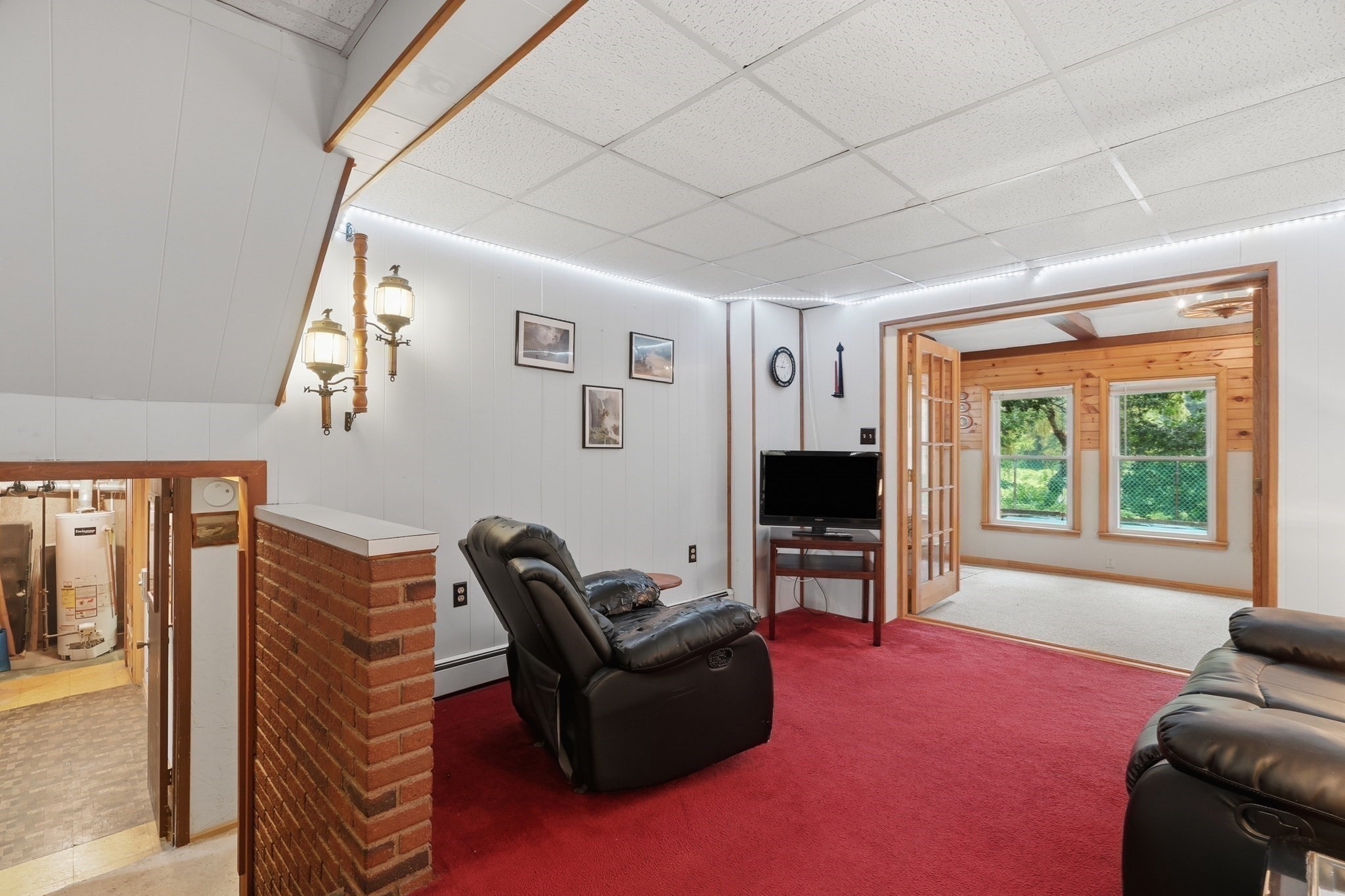 33 Rolling Ln Property Photo 25