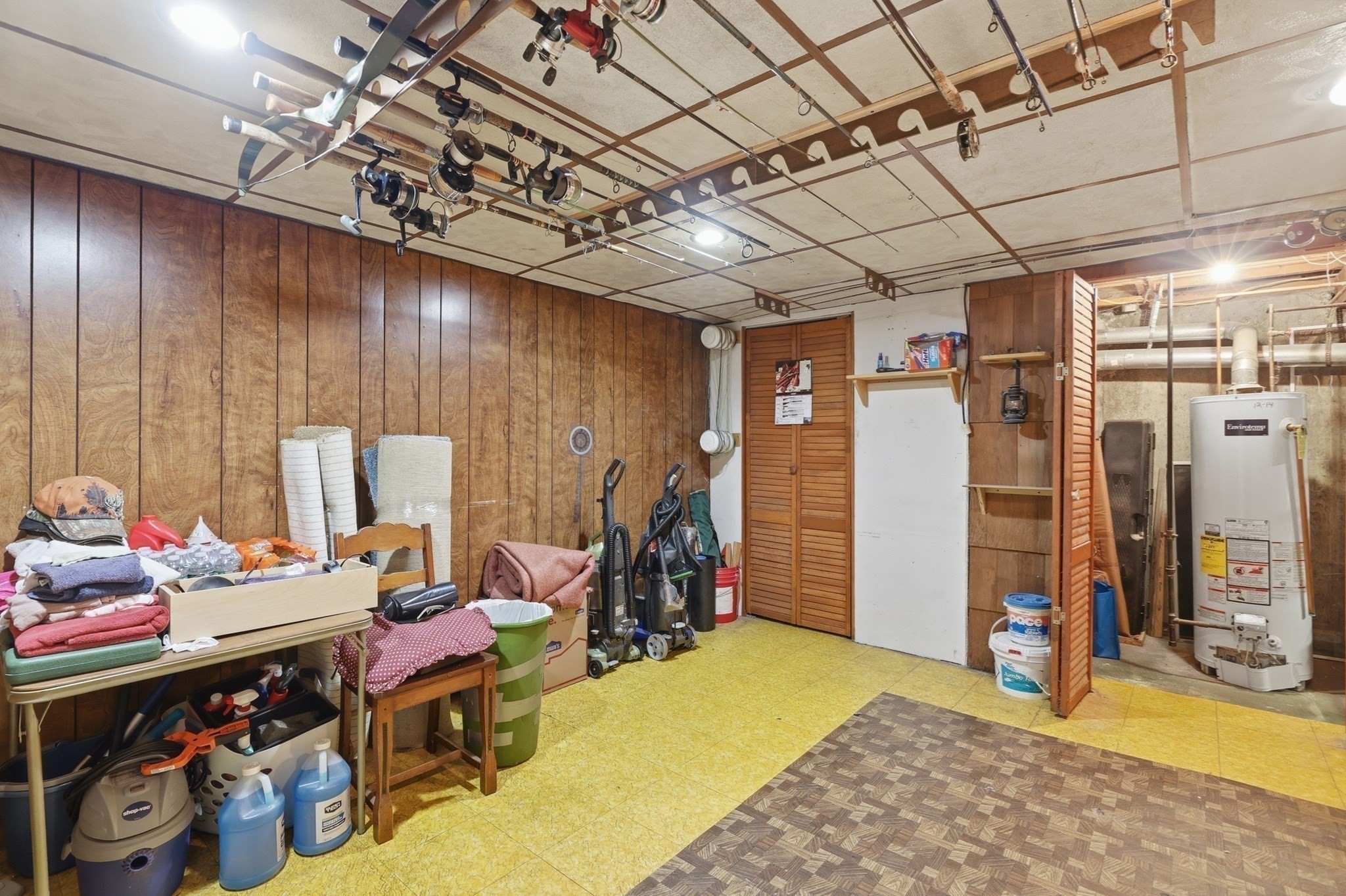 33 Rolling Ln Property Photo 33