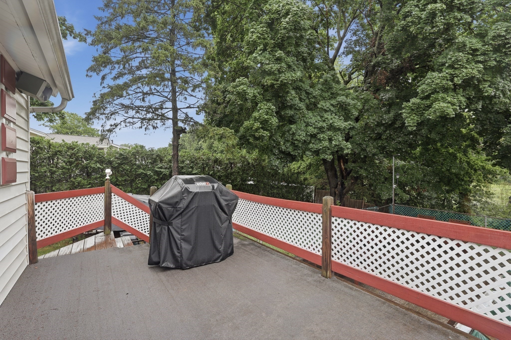 33 Rolling Ln Property Photo 34