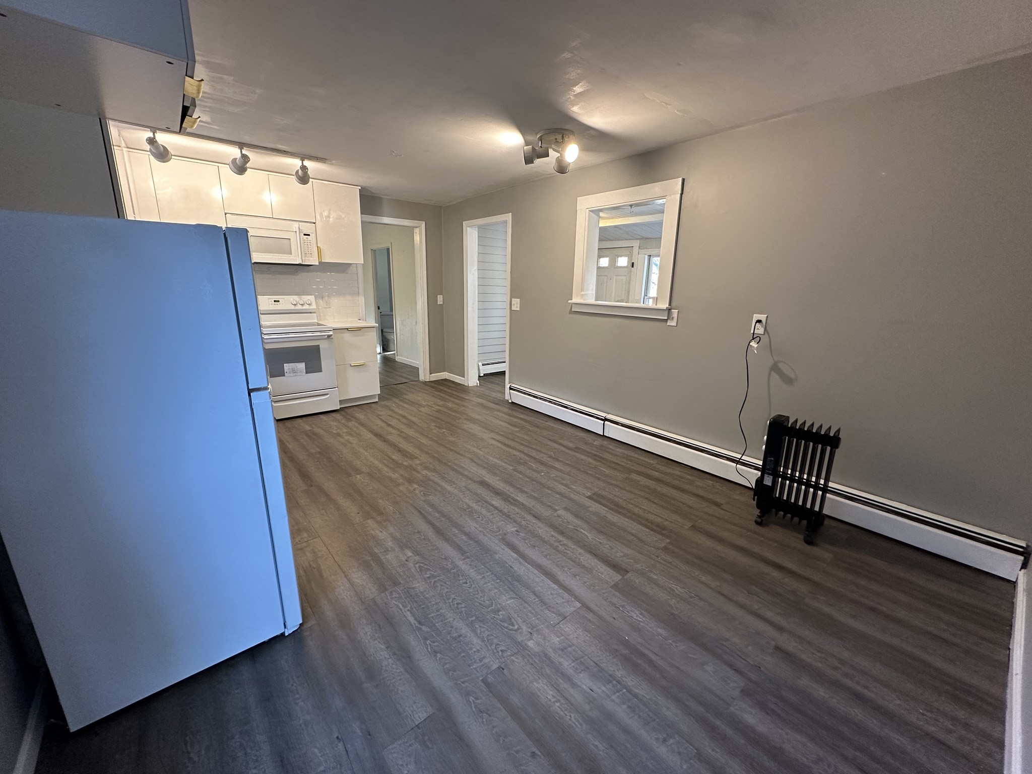 8 Pike St Property Photo 5