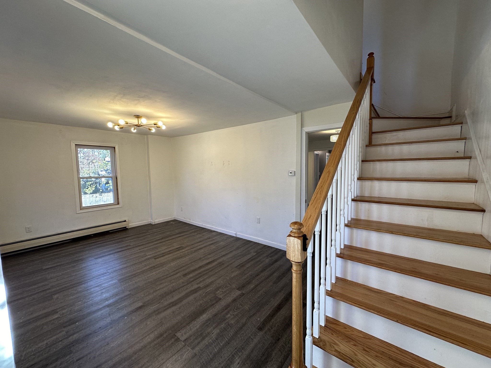 8 Pike St Property Photo 10