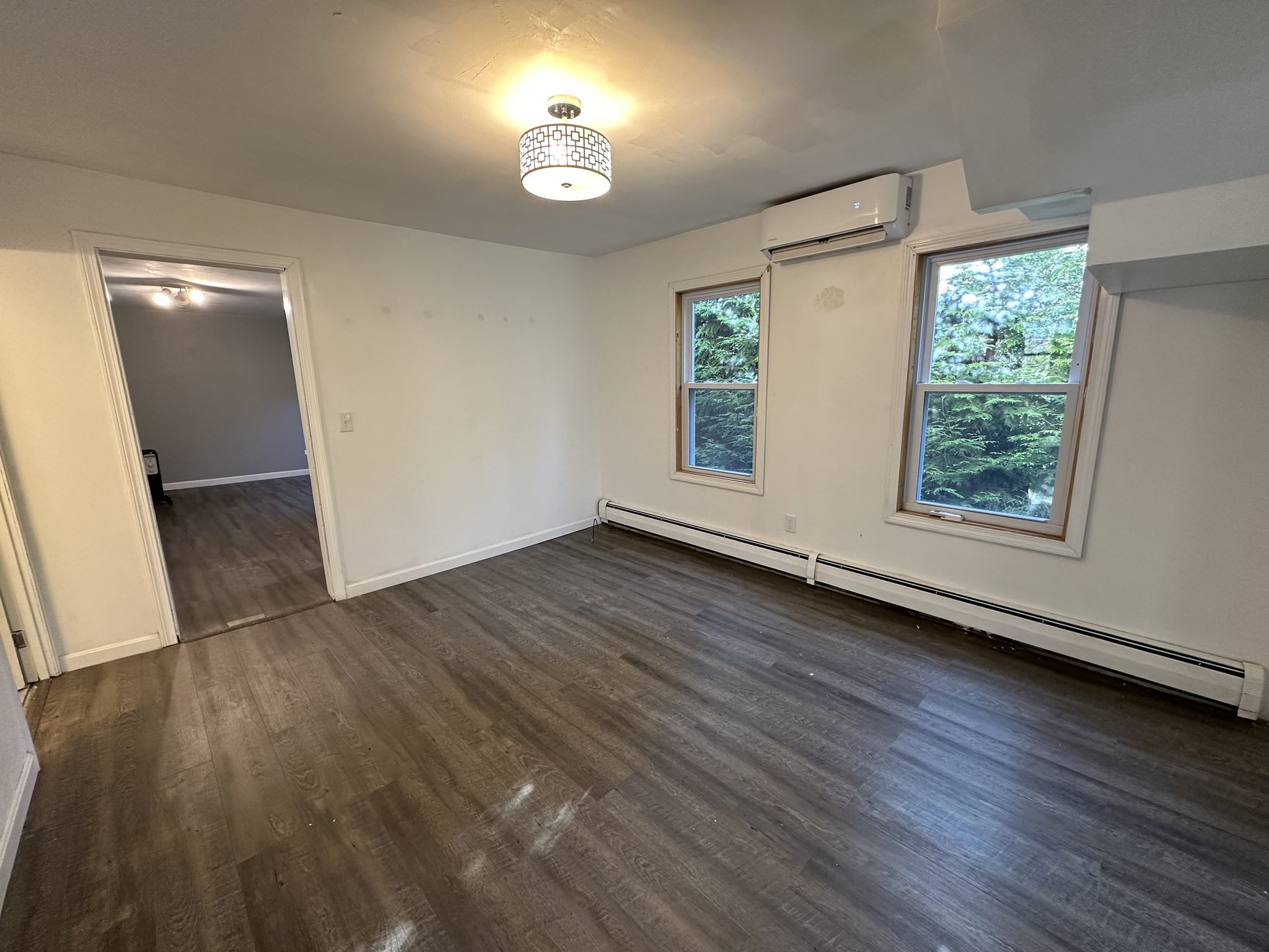 8 Pike St Property Photo 12