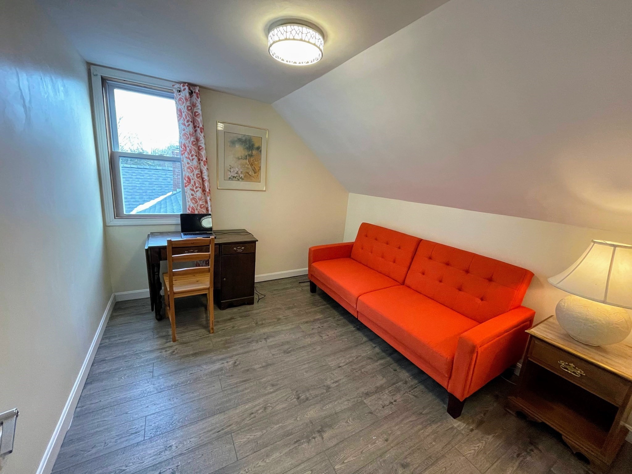 8 Pike St Property Photo 15