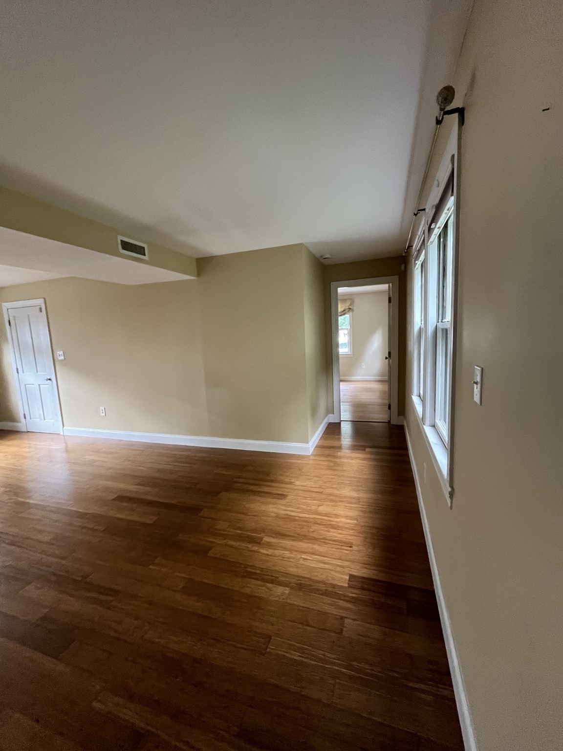 106 Main St # 3 Property Photo 6