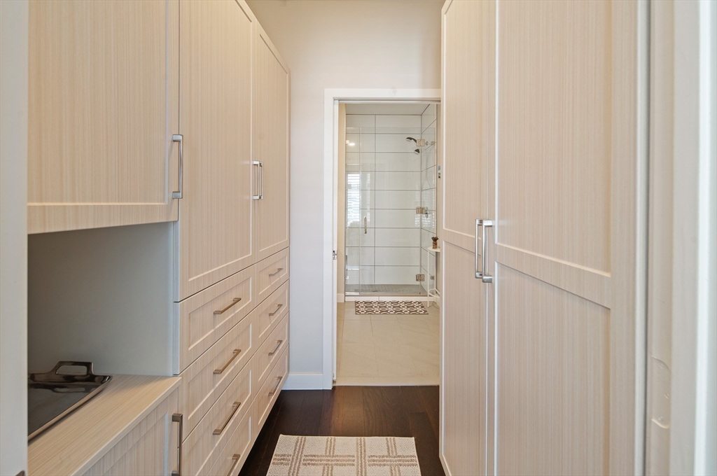 197 Washington St # 409 Property Photo 15