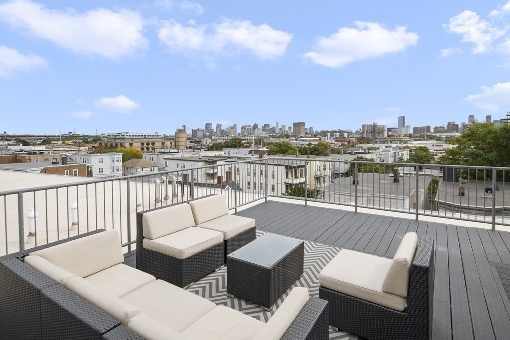 197 Washington St # 409 Property Photo 25