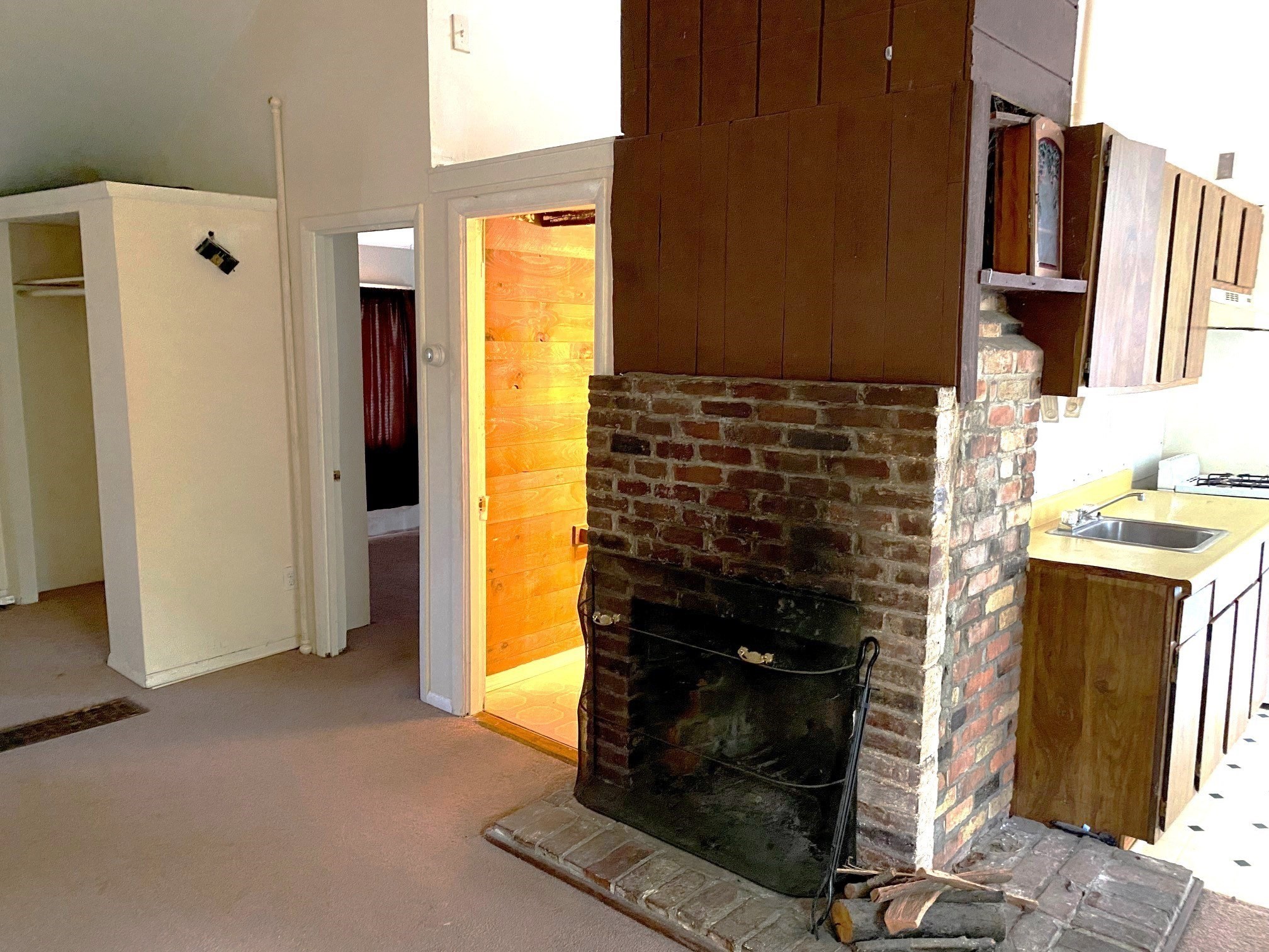 42 Lake View Rd Property Photo 12