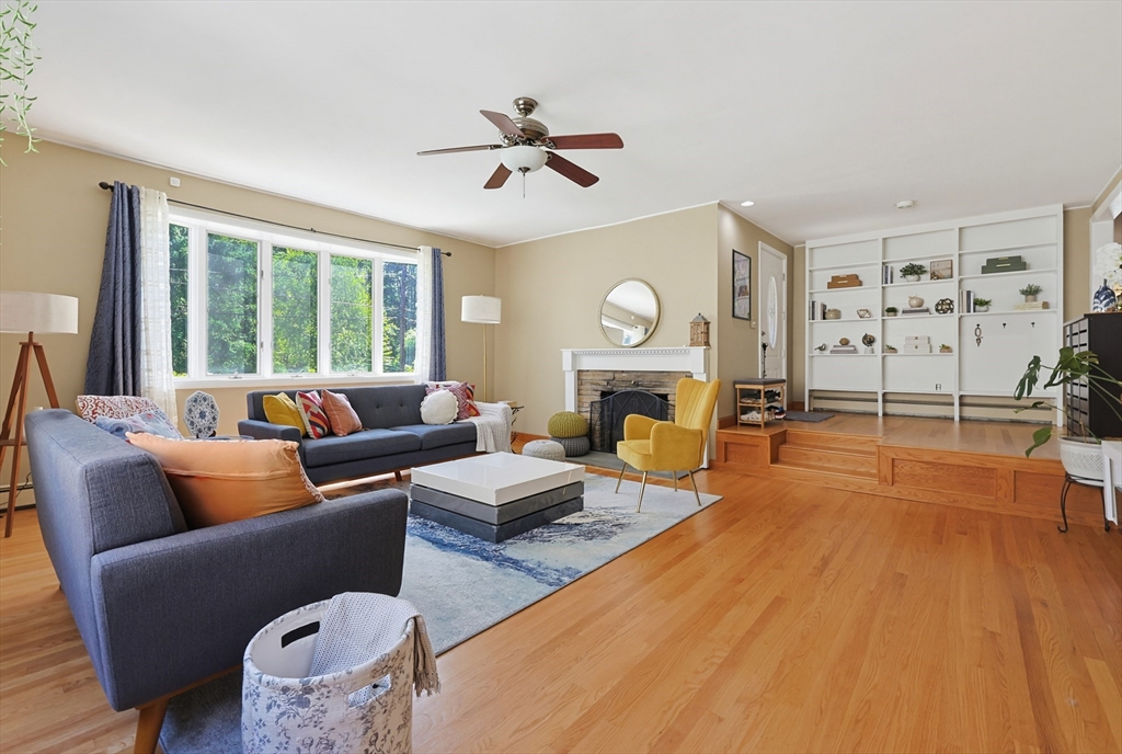 17 Metropolitan Ave Property Photo 14