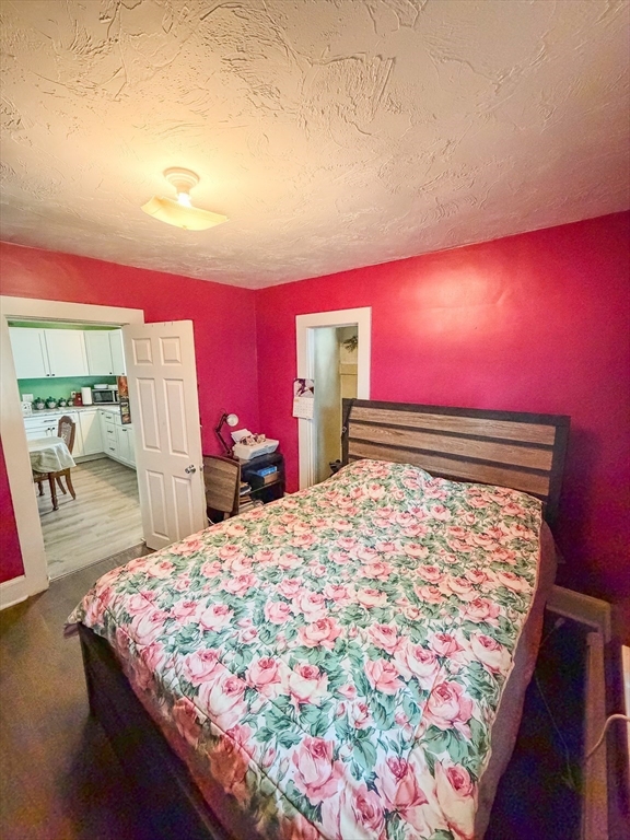 74 Kilmer Ave Property Photo 6