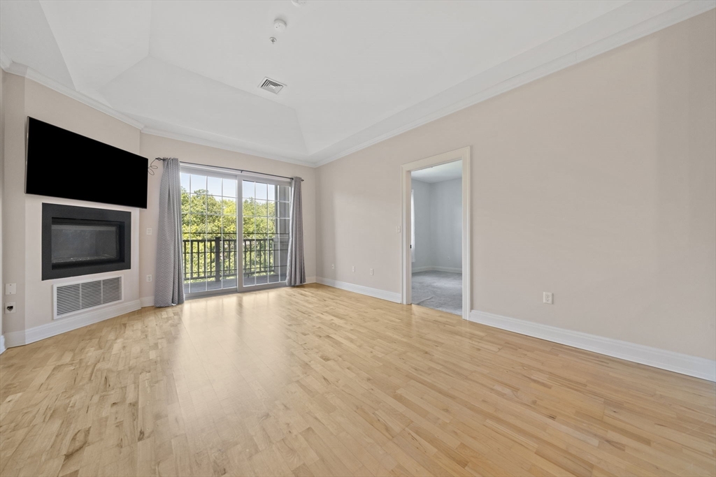 59 Walpole St # 307 Property Photo 5