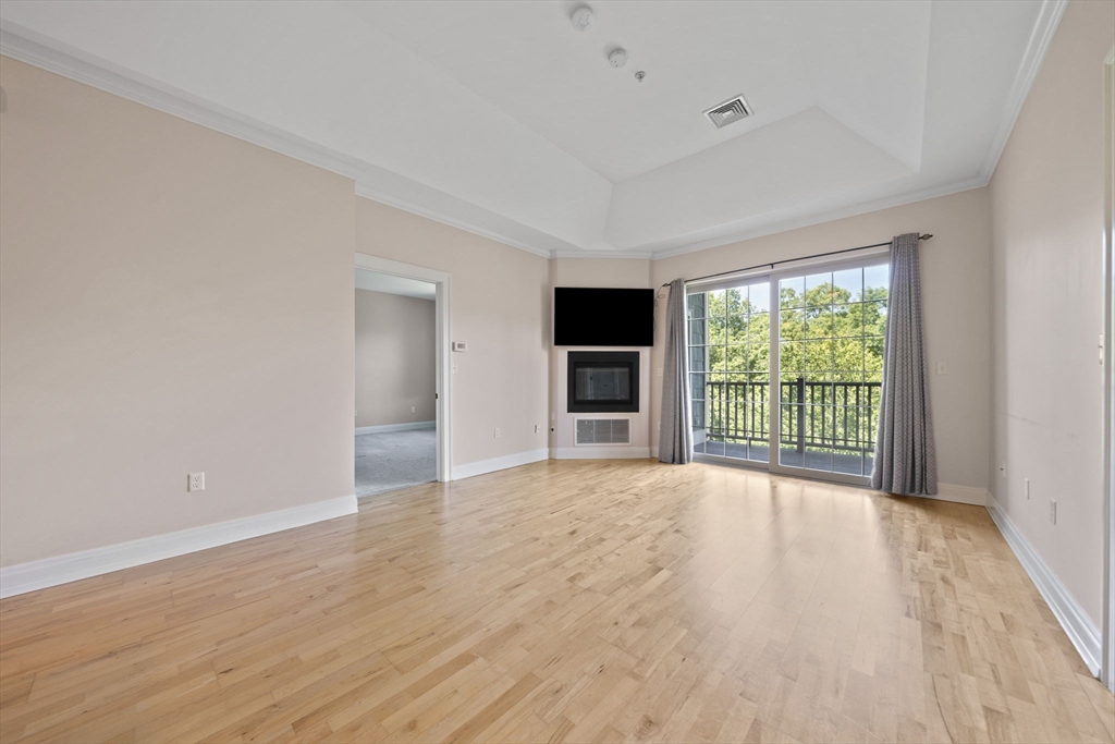 59 Walpole St # 307 Property Photo 6